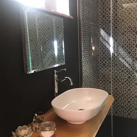 Monfra - Ospitalita Rurale, Vigneti E Cantina * Vignale