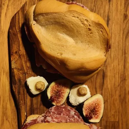 Monfra - Ospitalita Rurale, Vigneti E Cantina Agroturismo