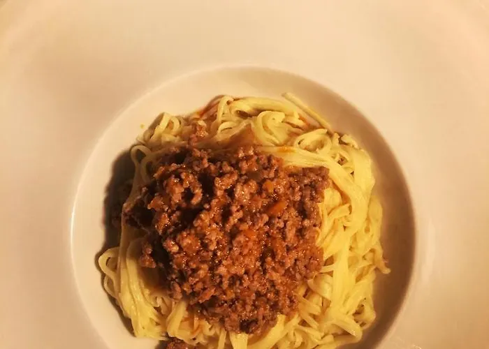 Monfra - Ospitalita Rurale, Vigneti E Cantina * 비냘레