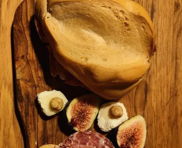 Monfra - Ospitalita Rurale, Vigneti E Cantina 팜스테이