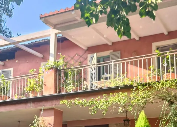 Monfra - Ospitalita Rurale, Vigneti E Cantina *